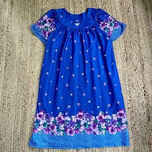 Retro polyester house dress